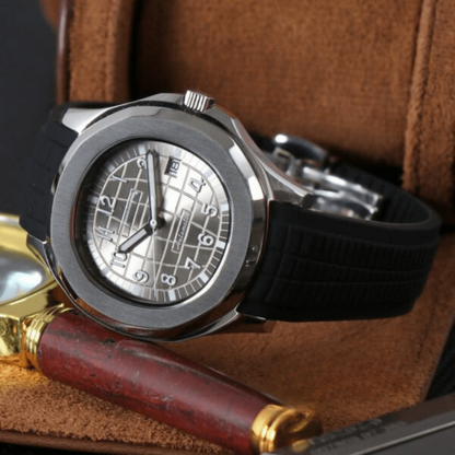 AQUA | METALLIC BLACK | SILICONE STRAP