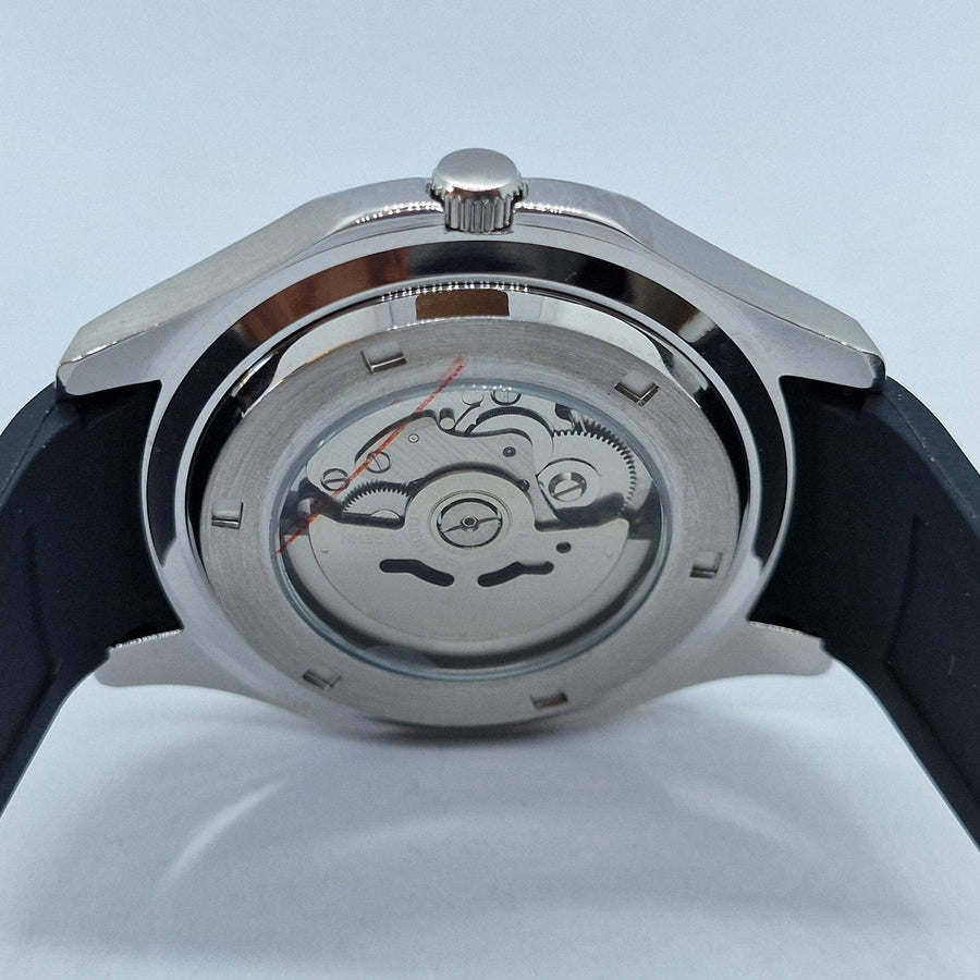 AQUA | BLACK | SILICONE STRAP