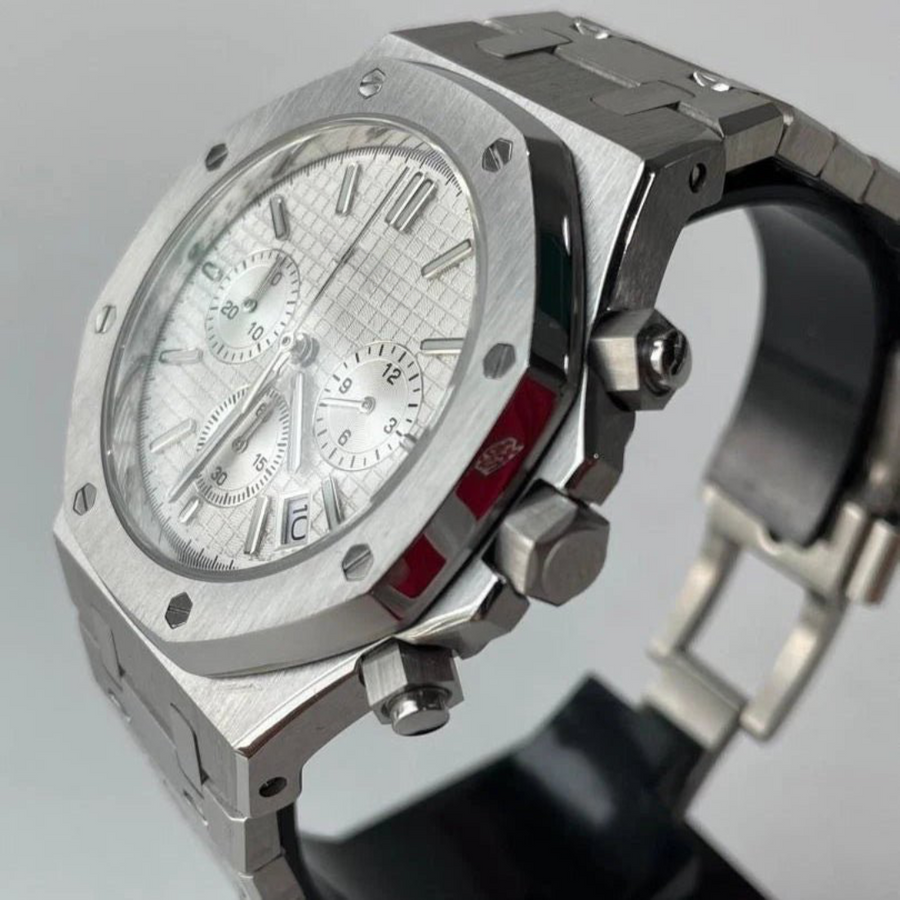 ROYAL CHRONO | WHITE